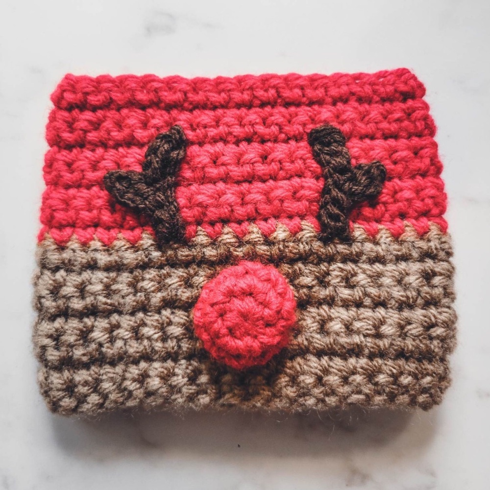 2 Reindeer Crochet Cup Cozy - Picture 2 of 3